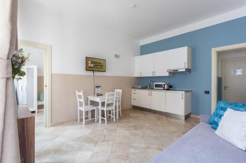 Legerova 33 Apartments - Prague — Photos 3